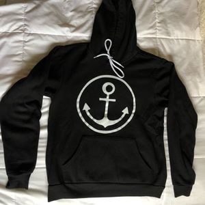 Hope Outfitters // black & white anchor hoodie (S)